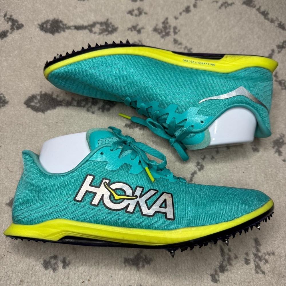 HOKA Cielo X 2 MD Lightweight Track and Field Spiked Running Shoes